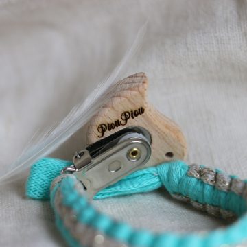 attache tetine entièrement personnalisable confecionné à la main