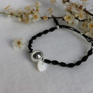 bracelet de grossesse argenté avec cœur en nacre pour femme enceinte